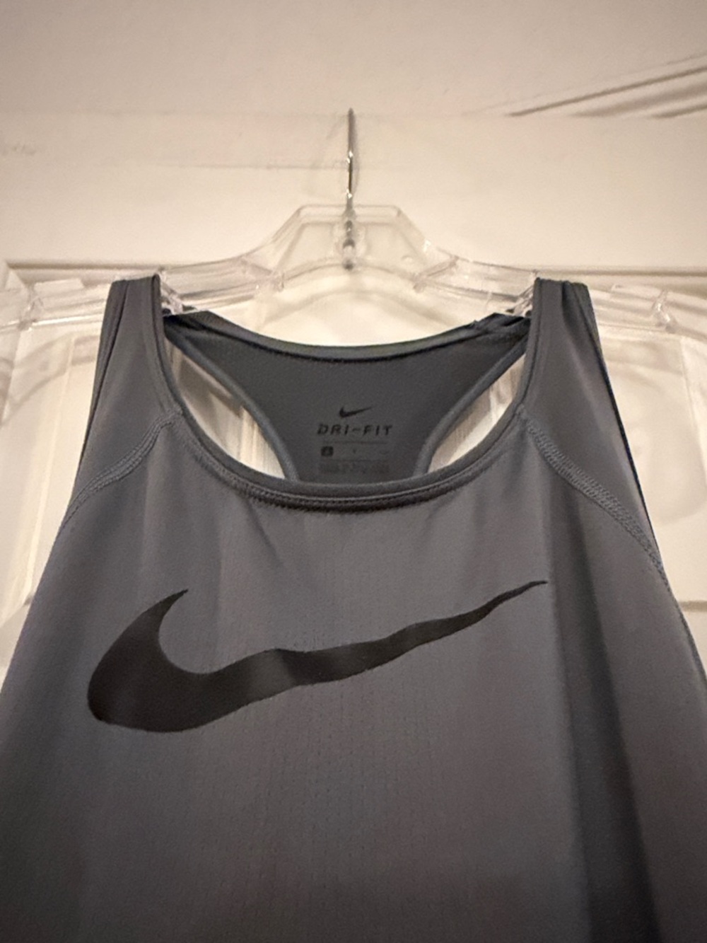 🤩 Nike DRI -FIT  S workout top